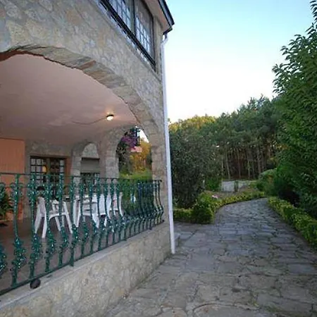 Charming Chalet In San Vicente Del Grove With Sea View Σαλέ *